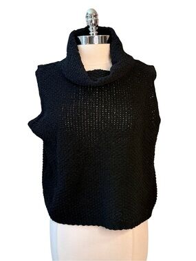 URBAN DAIZY Black Sleeveless Cowl Neck Sweater Vest